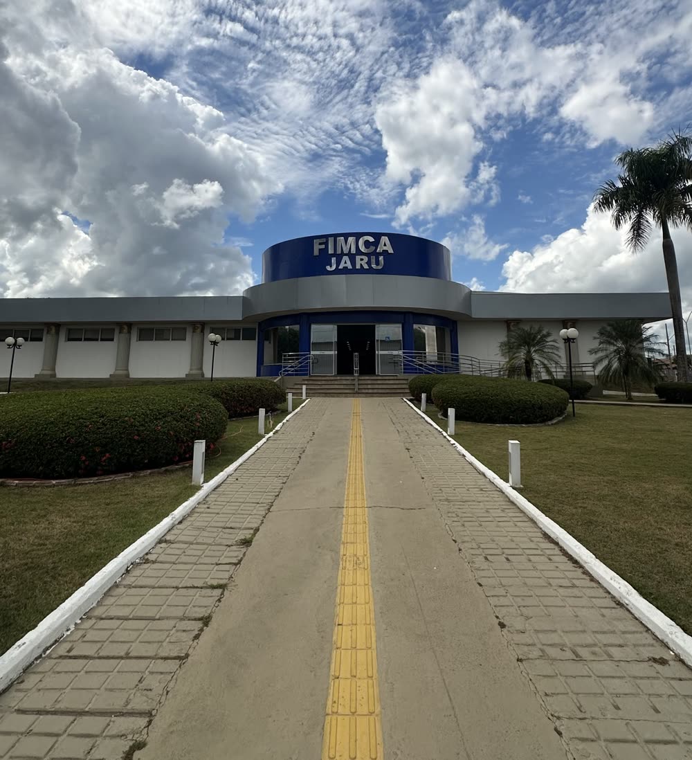 Entrada da FIMCA Jaru